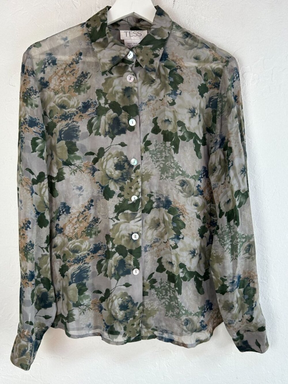 Tess Womens 100% Silk Blouse Sheer Floral Sage Green Cream Button Up Medium Boho